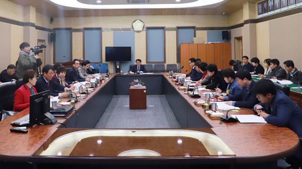 ▲ 평택시의회, 2020년 첫 의원간담회 개최.