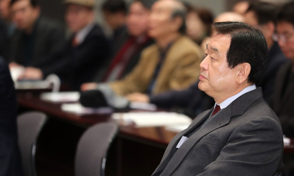 ▲ 생각에 잠긴 김무성 자유한국당 의원.