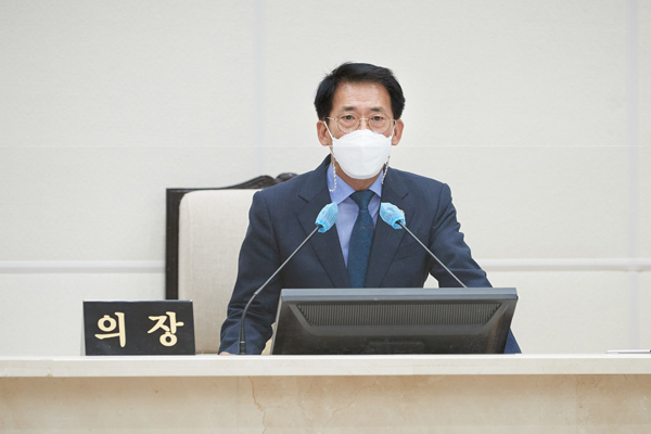 ▲ 김기준 용인시의회 의장.