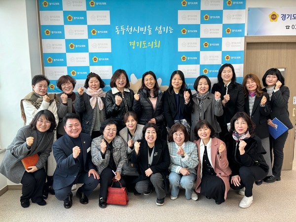 ▲ 이인규 의원, 동두천시 어린이집 연합회와 정담회 개최 모습.